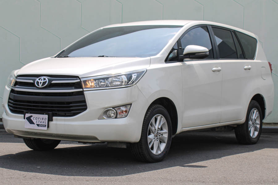 TOYOTA INNOVA 2022 - 1673